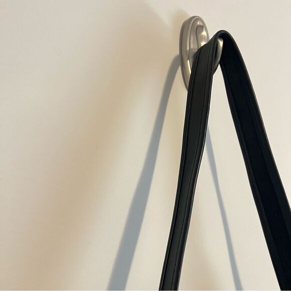 Vintage COACH #9966 "Legacy Zip" Black Leather Crossbody Bag - Classic! J8N 9966 - Picture 9 of 15